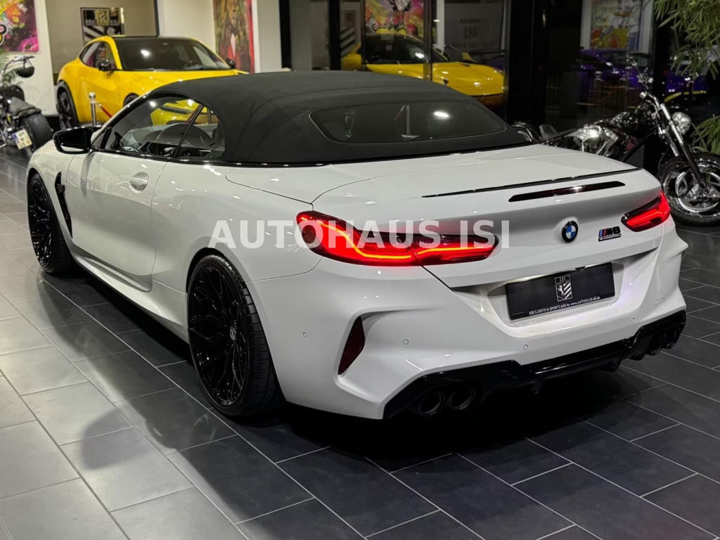 BMW M8