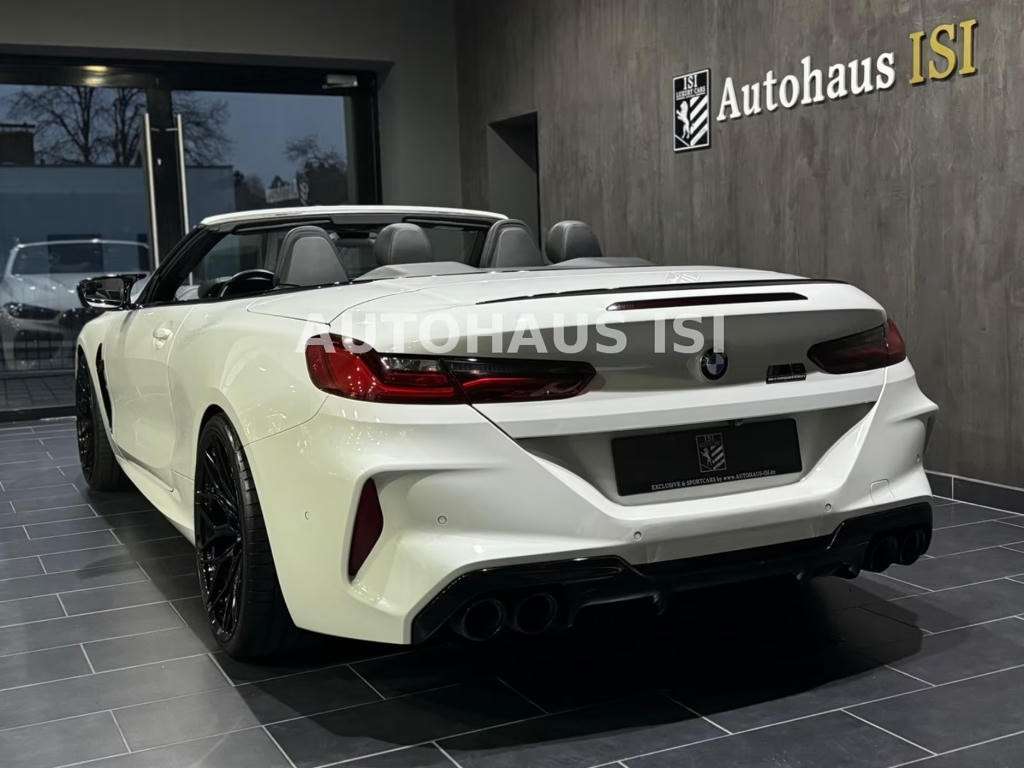 BMW M8