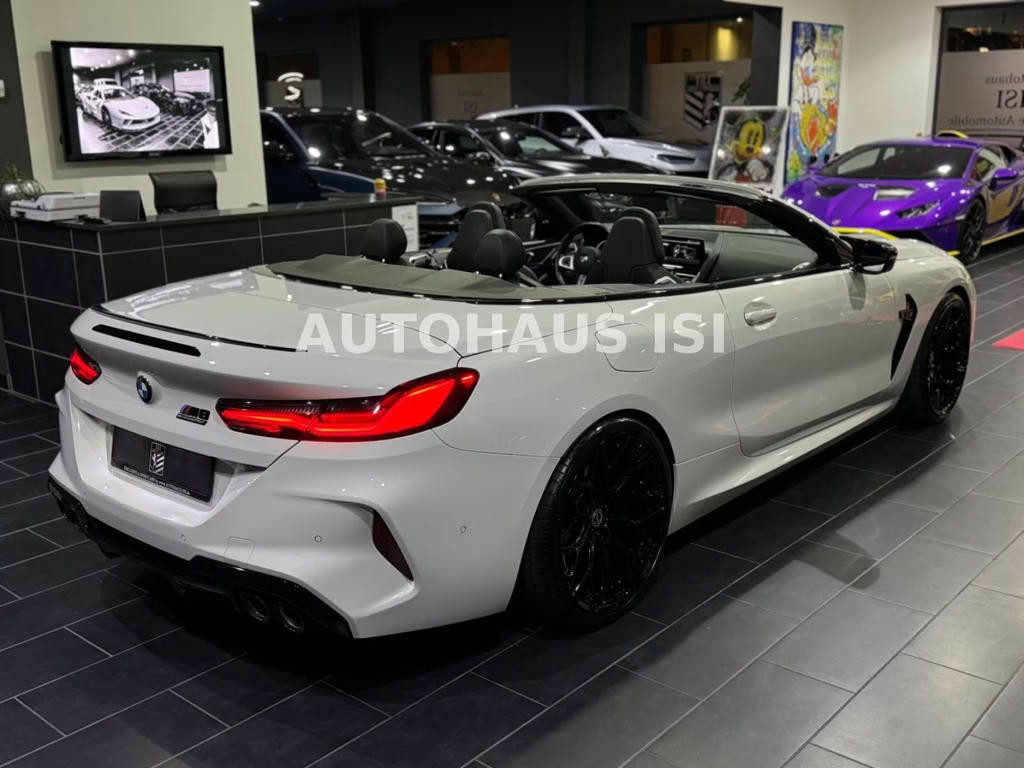 BMW M8