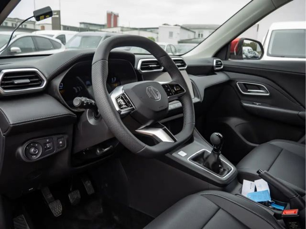 MG ZS