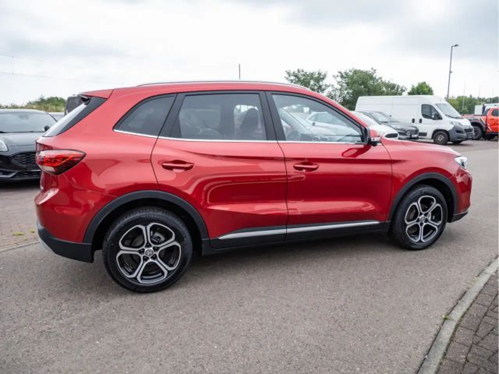 MG ZS