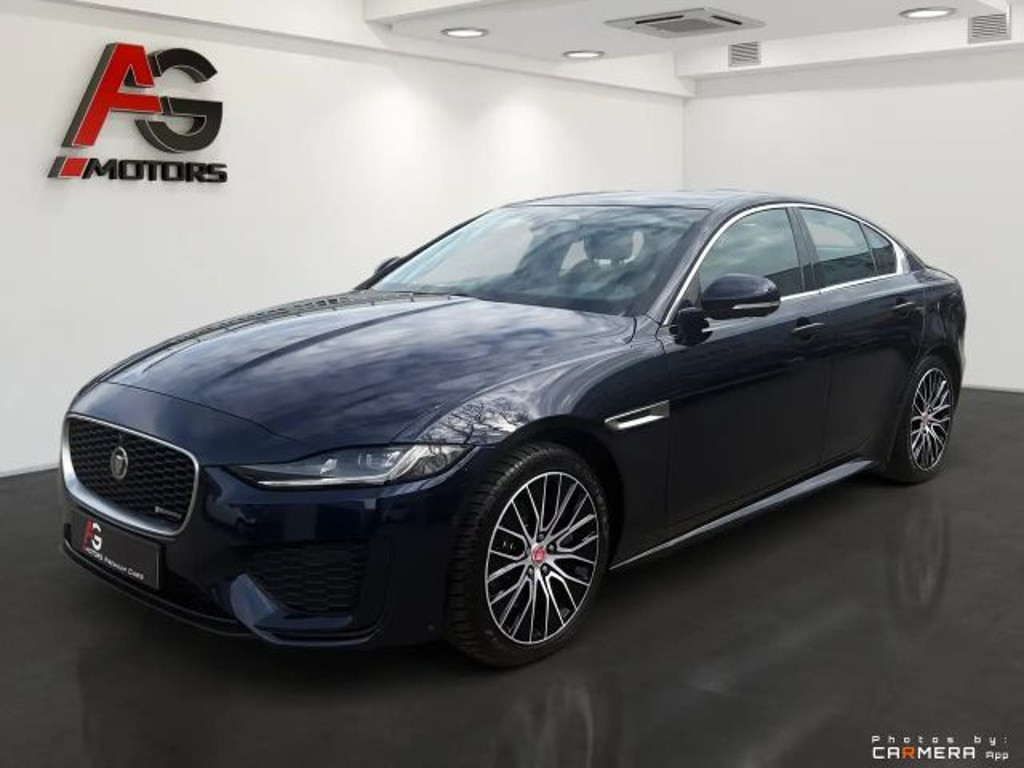 Jaguar XE