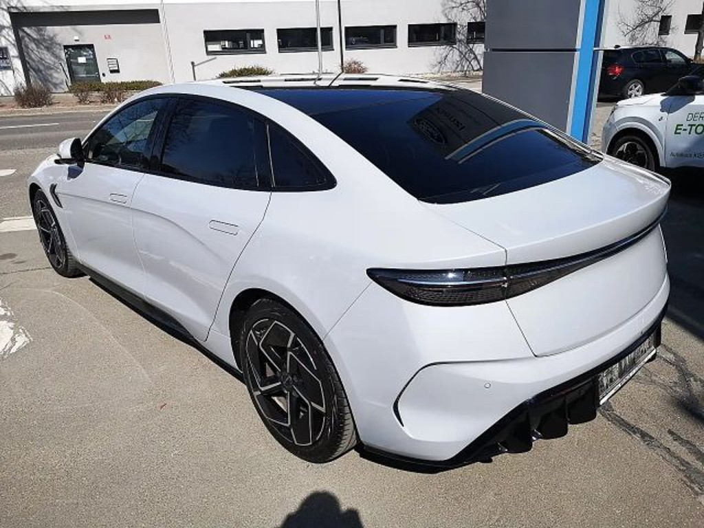 BYD Seal