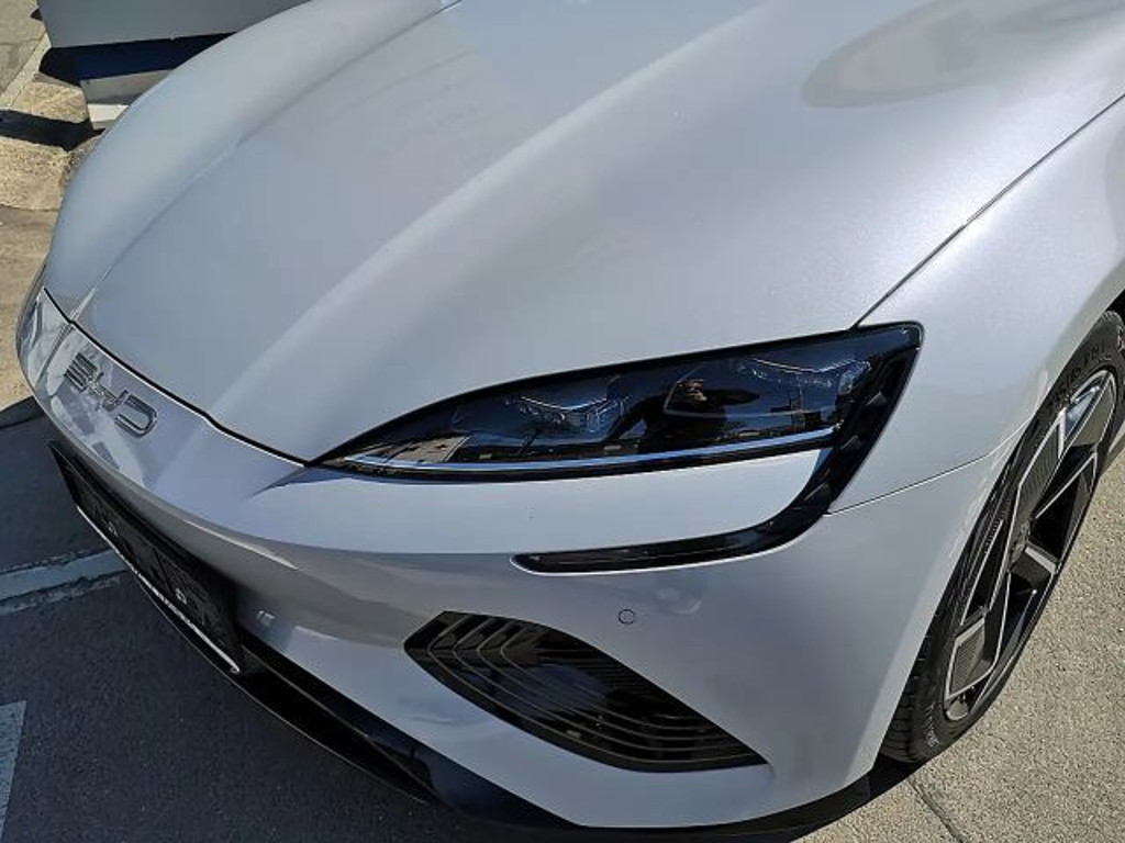BYD Seal