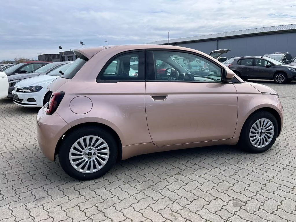 Fiat 500e