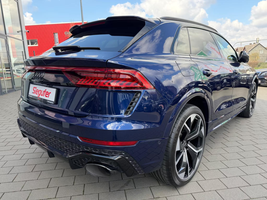 Audi RS Q8