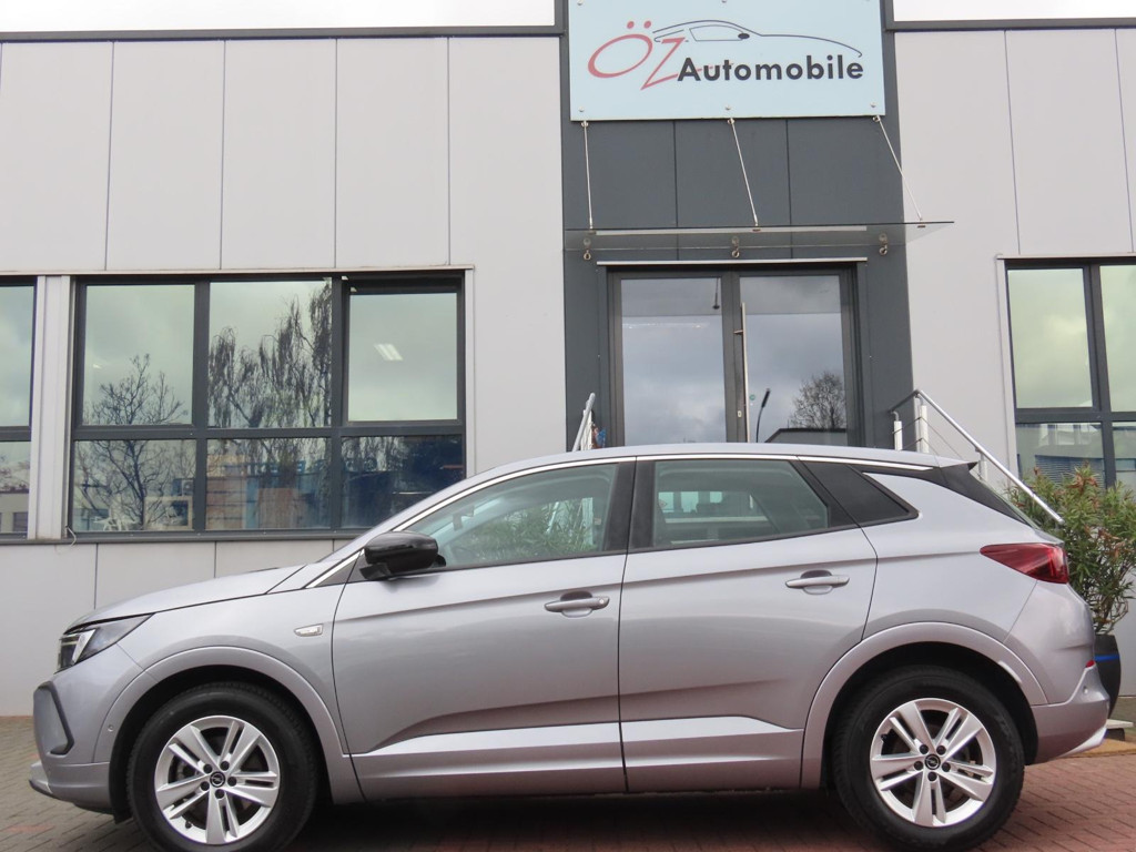 Opel Grandland