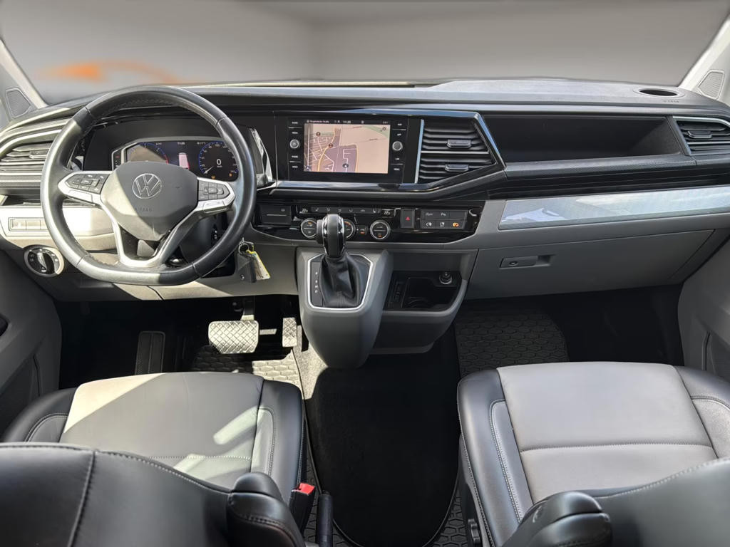 Volkswagen Caravelle