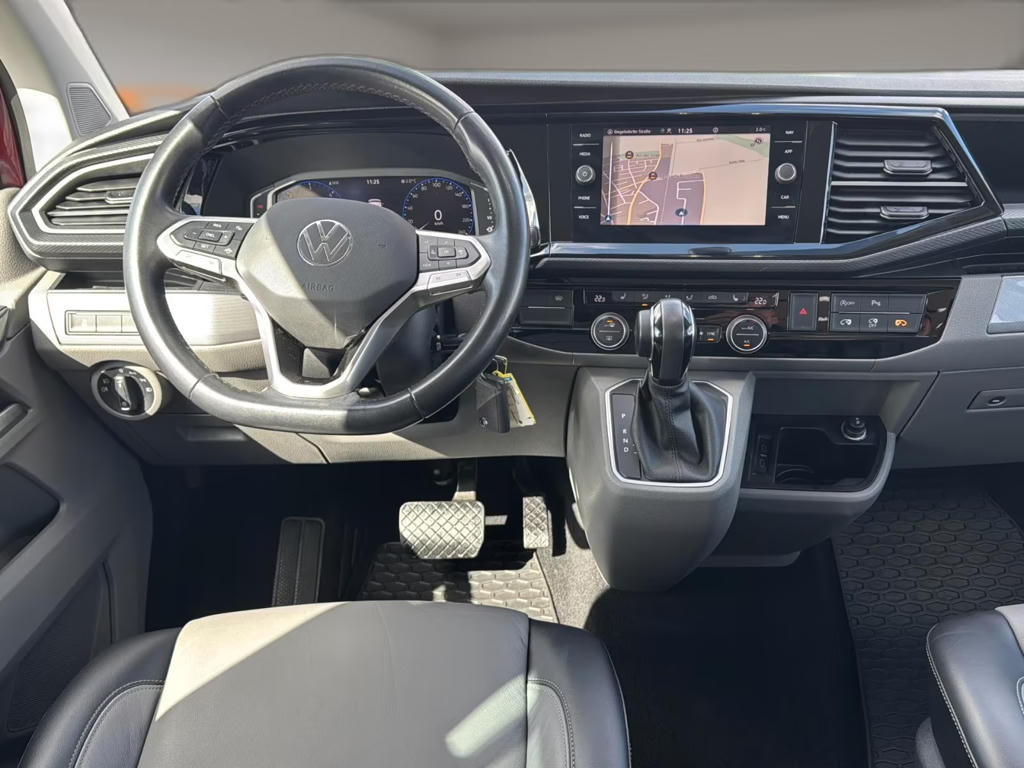 Volkswagen Caravelle