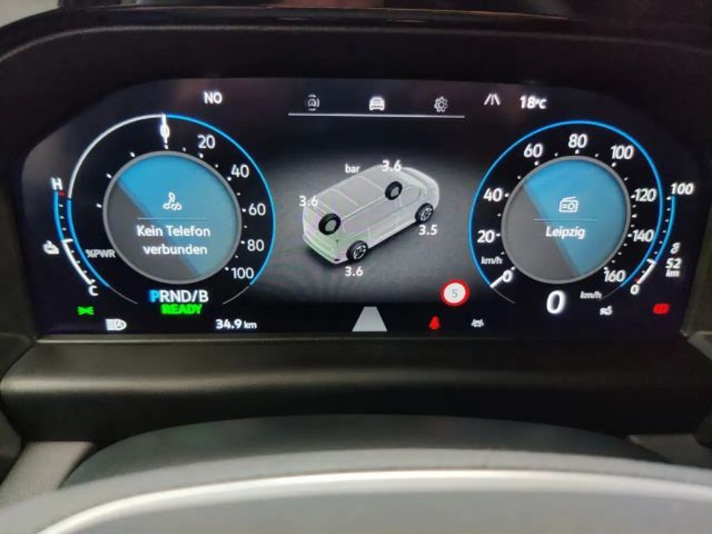 Volkswagen e-Caravelle