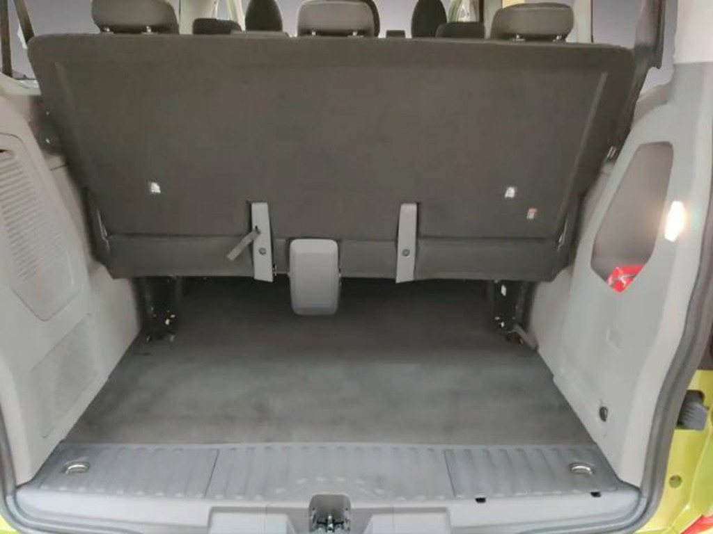 Volkswagen e-Caravelle