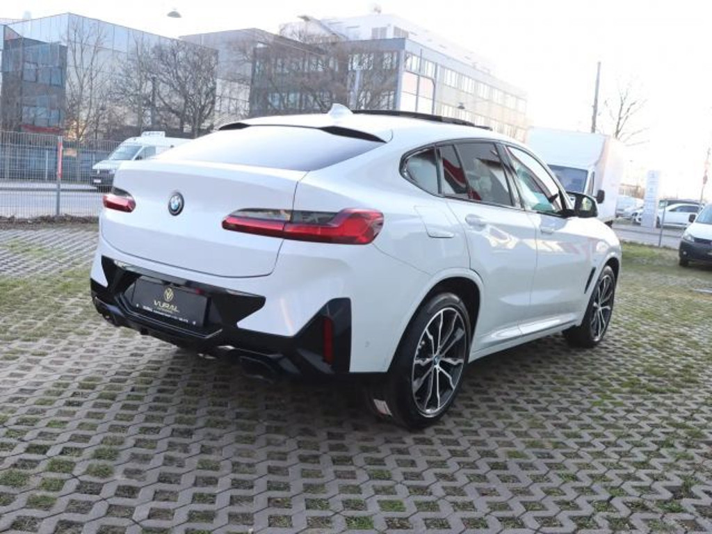 BMW X4
