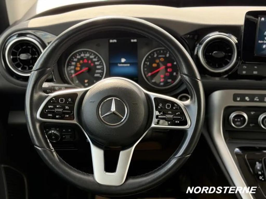Mercedes-Benz T 180