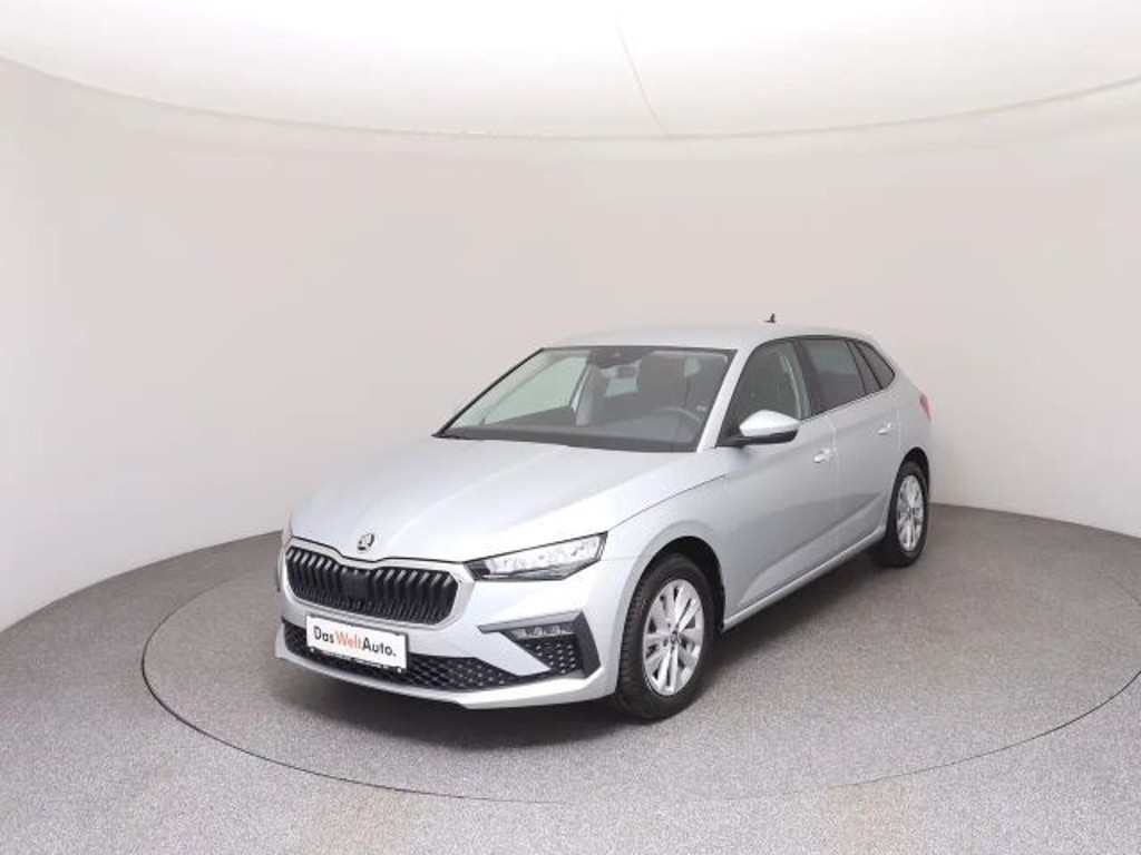 Skoda Scala 2025 Benzine