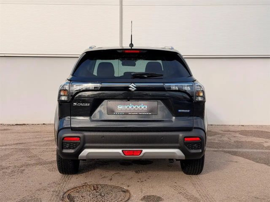 Suzuki S-Cross