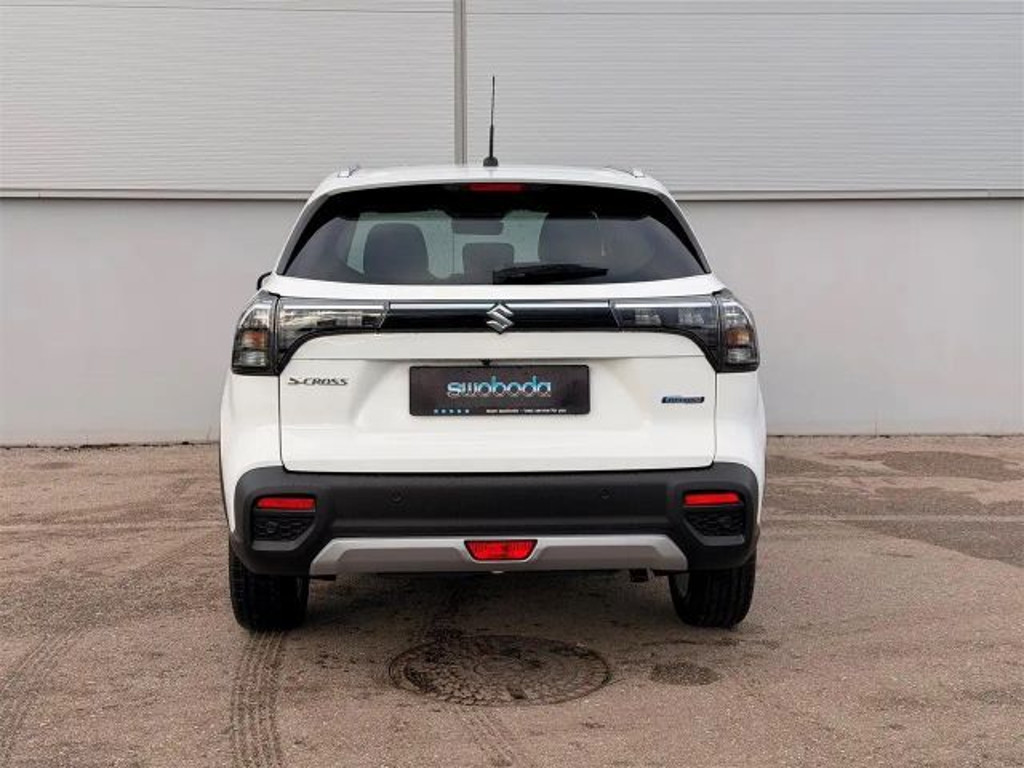 Suzuki S-Cross