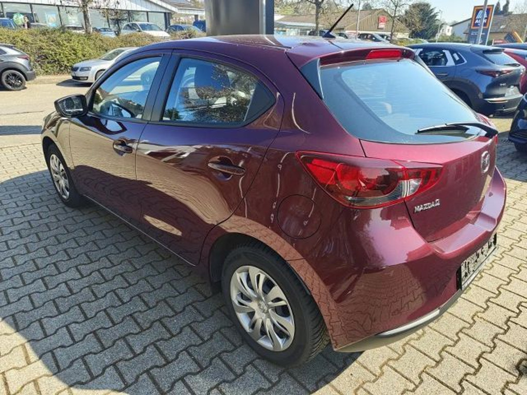 Mazda 2