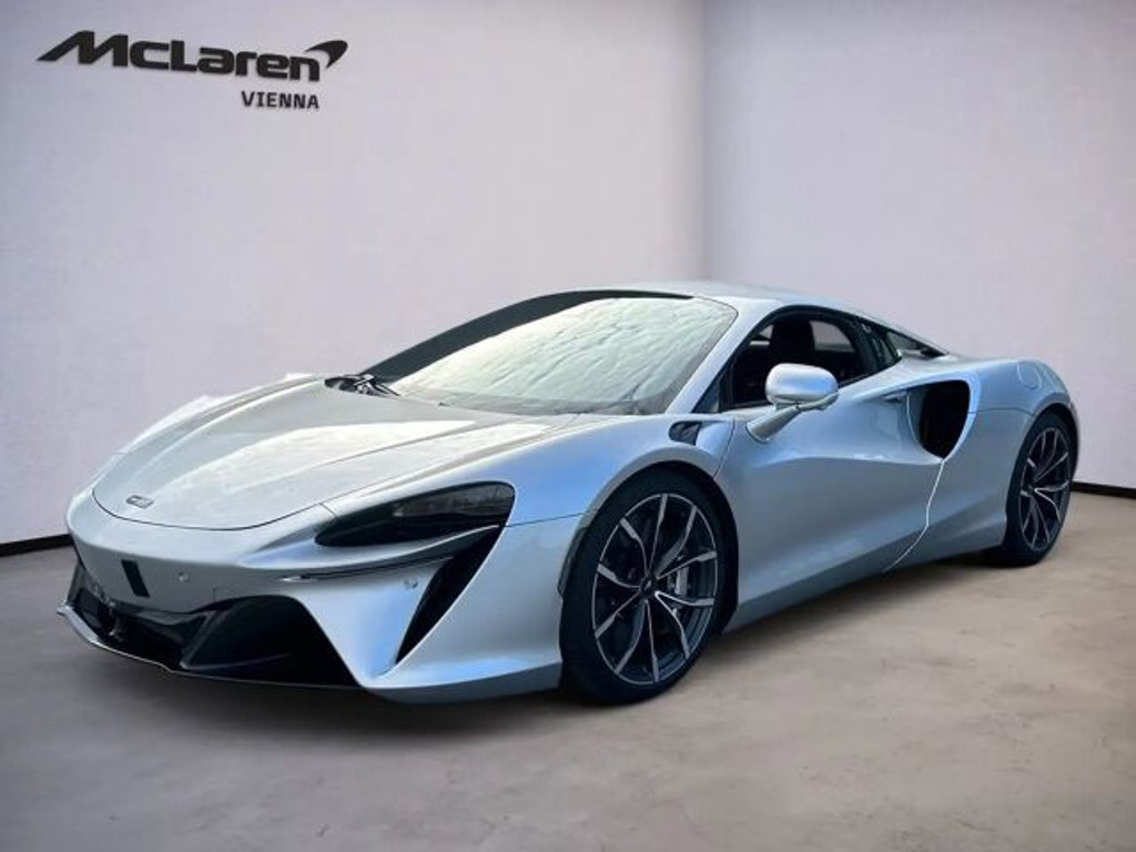 McLaren Artura