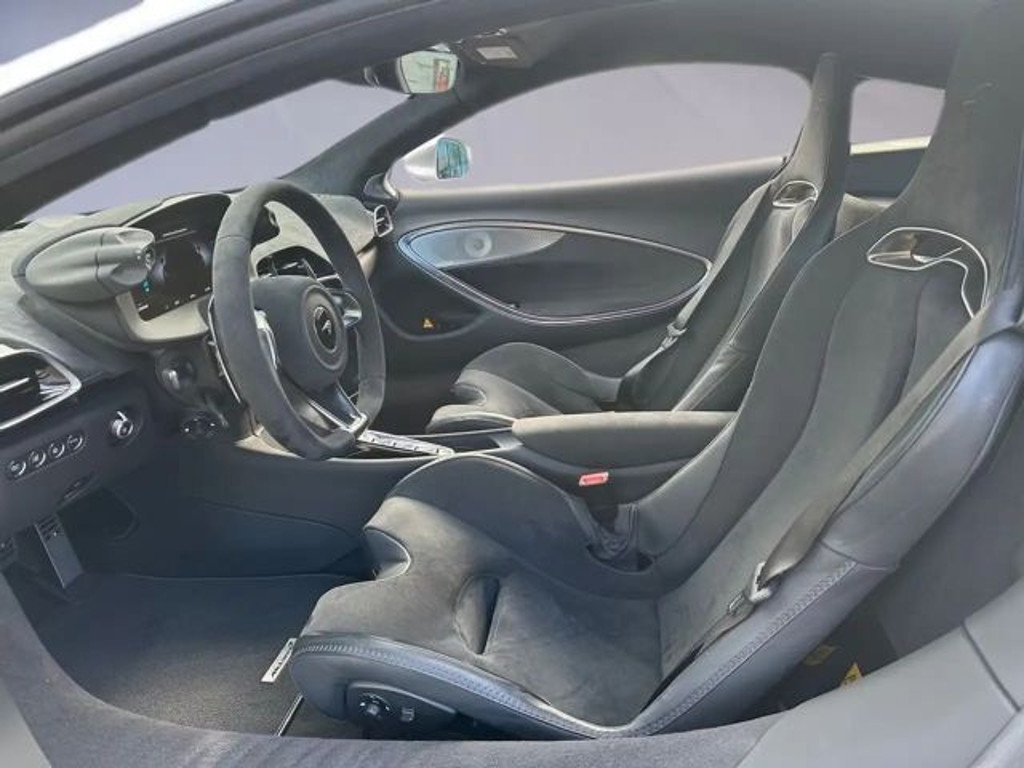 McLaren Artura
