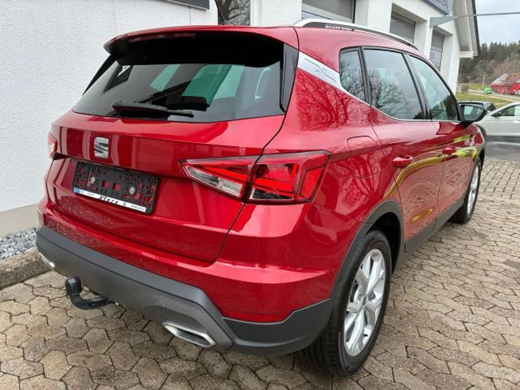 Seat Arona