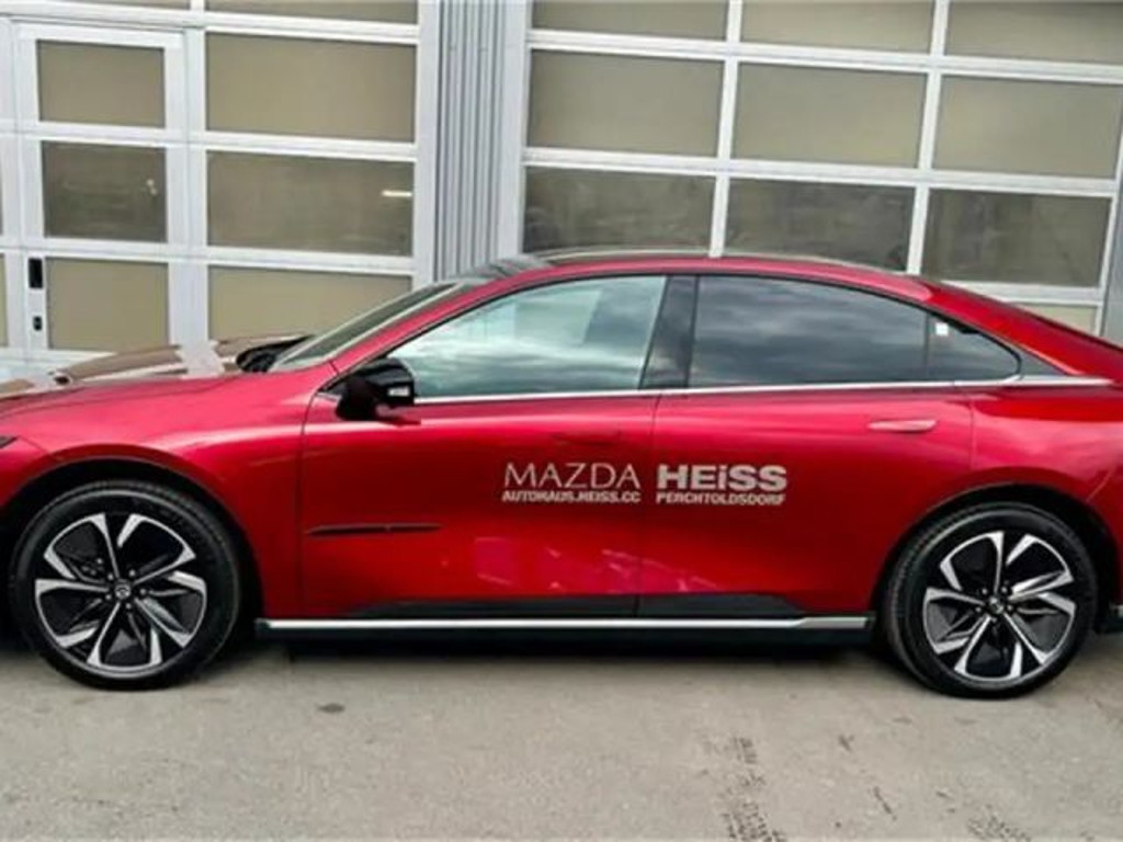 Mazda 6e
