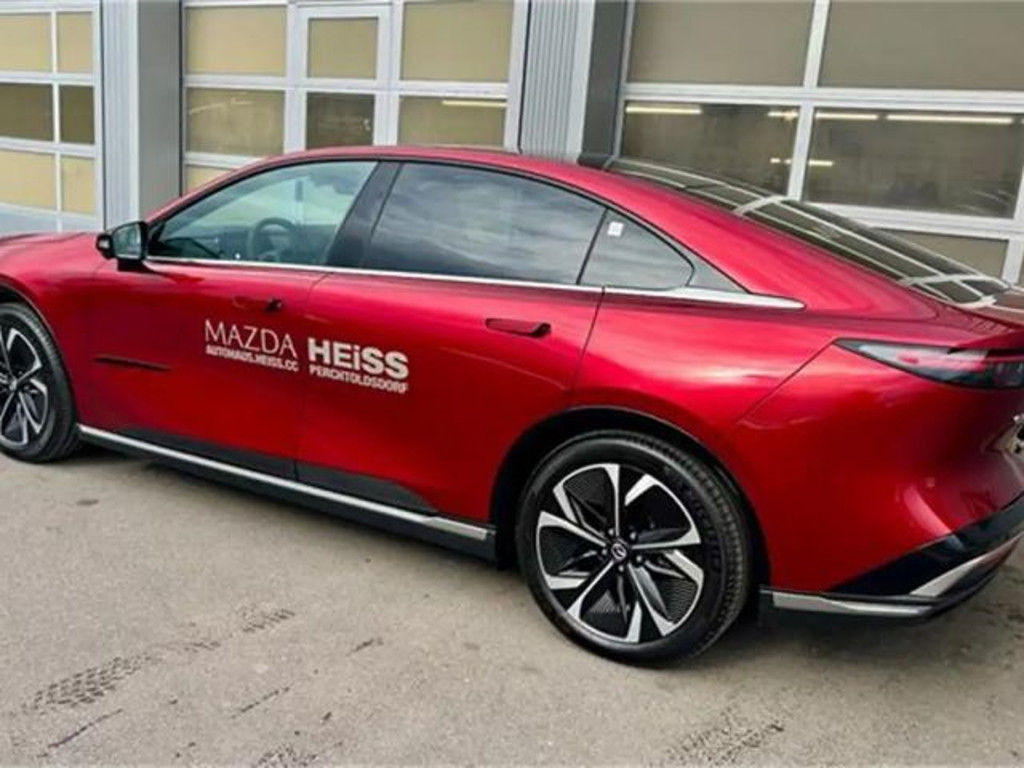 Mazda 6e