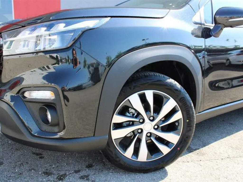 Suzuki S-Cross