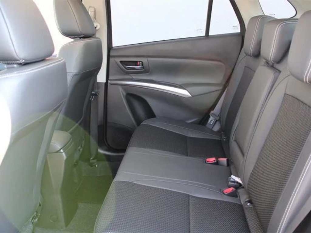 Suzuki S-Cross