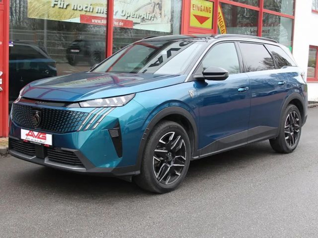 Peugeot 5008 2025 Benzine