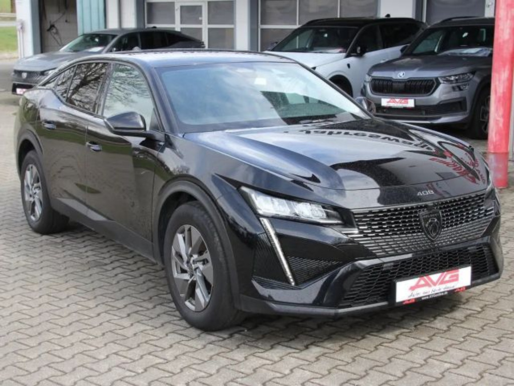 Peugeot 408 2025 Benzine