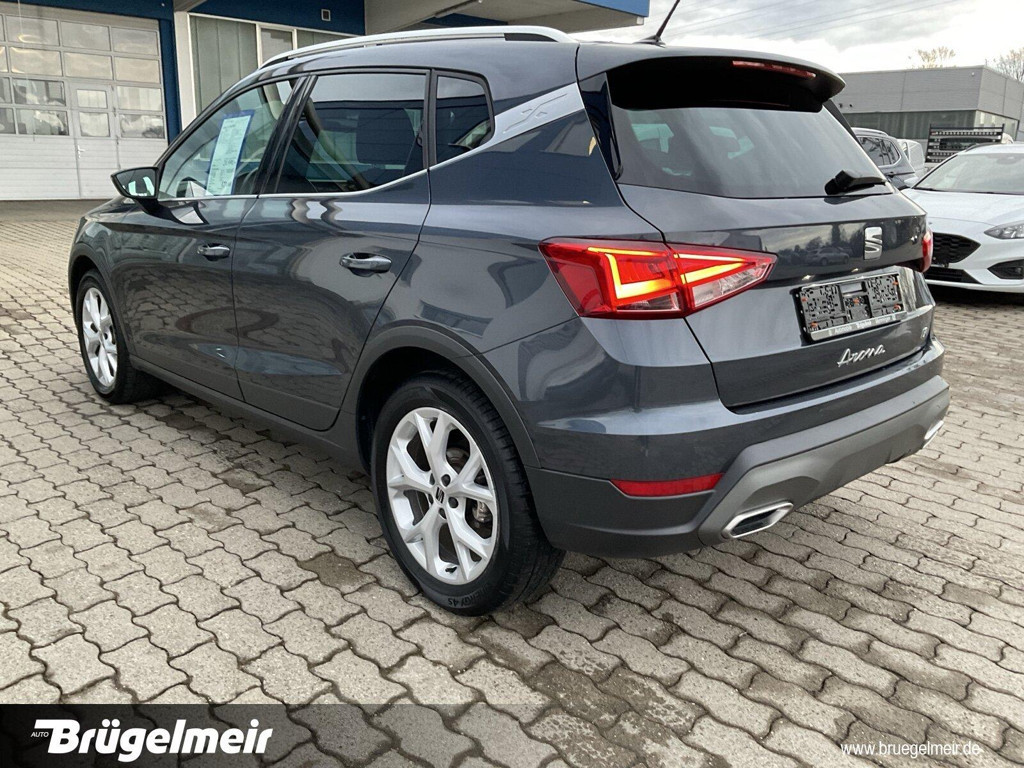 Seat Arona