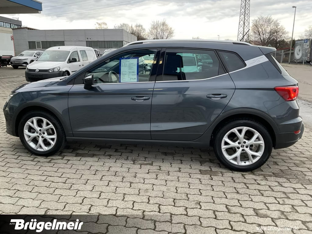 Seat Arona