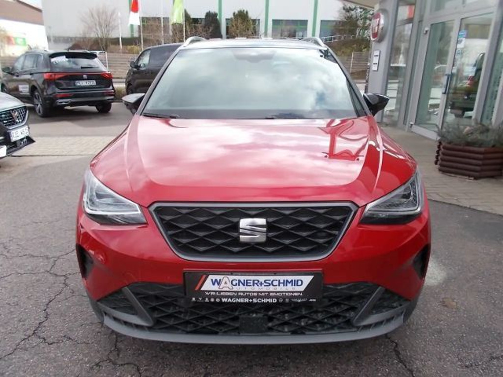 Seat Arona