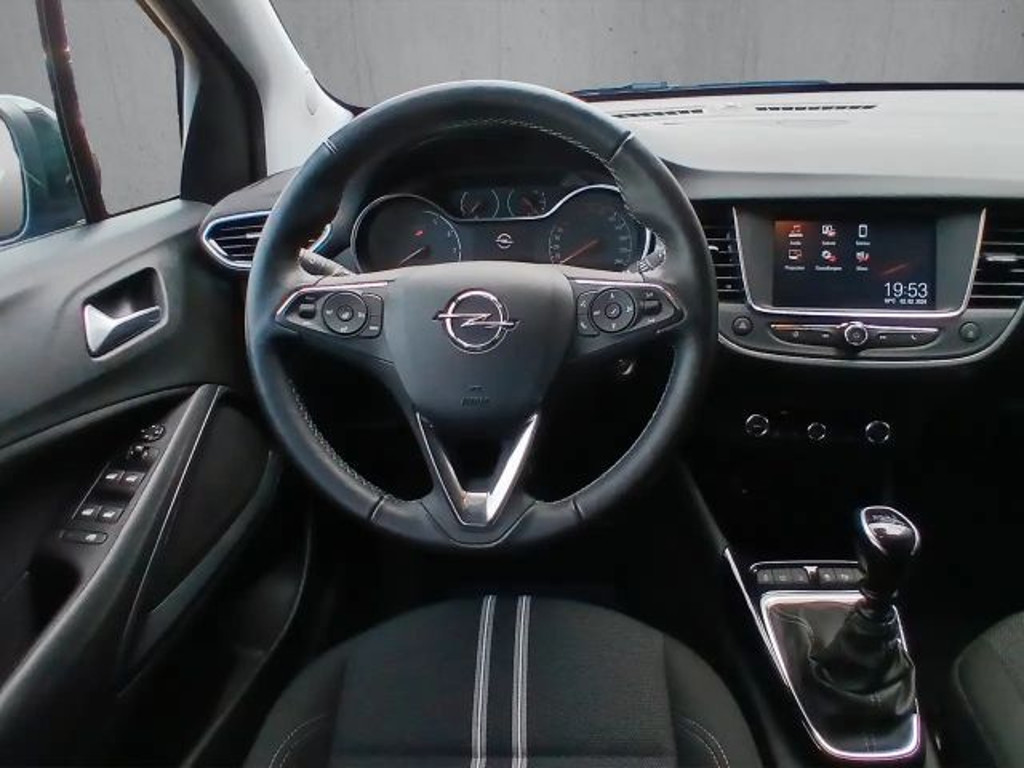 Opel Crossland X