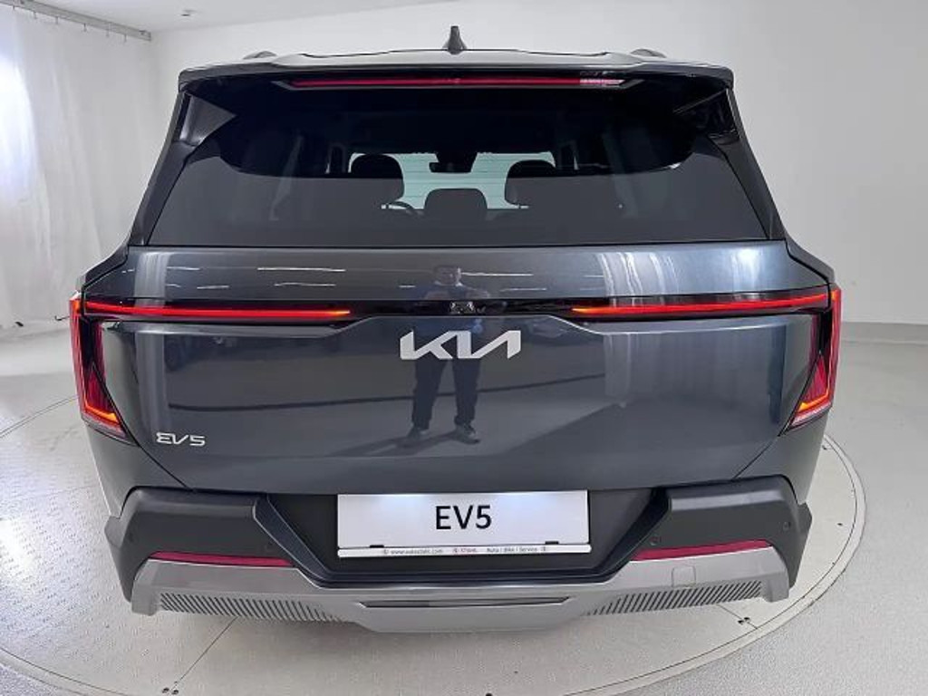 Kia EV5