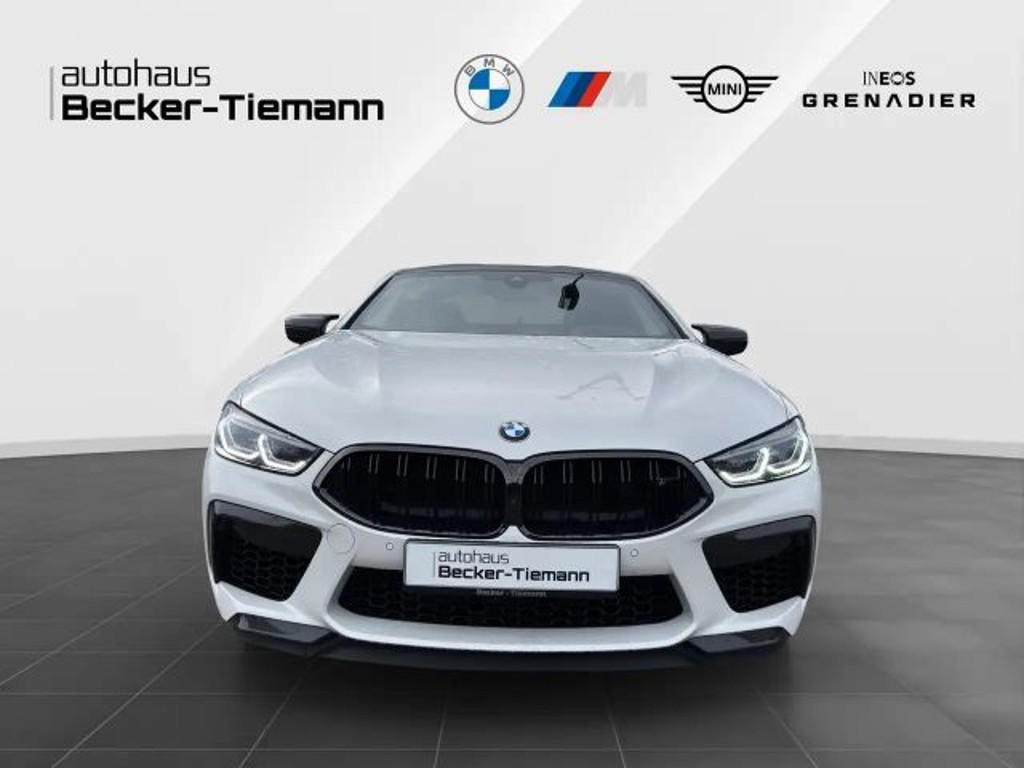 BMW M8