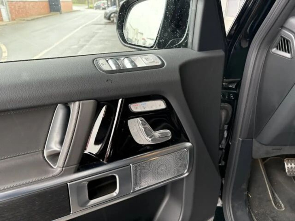 Mercedes-Benz G-Klasse