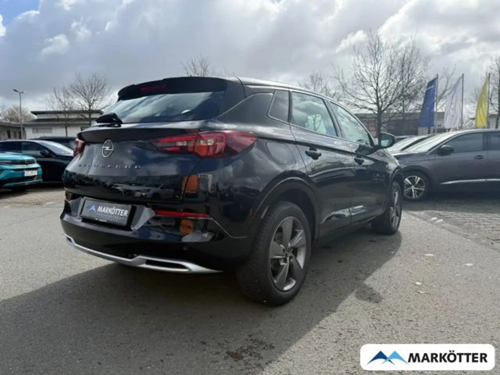 Opel Grandland
