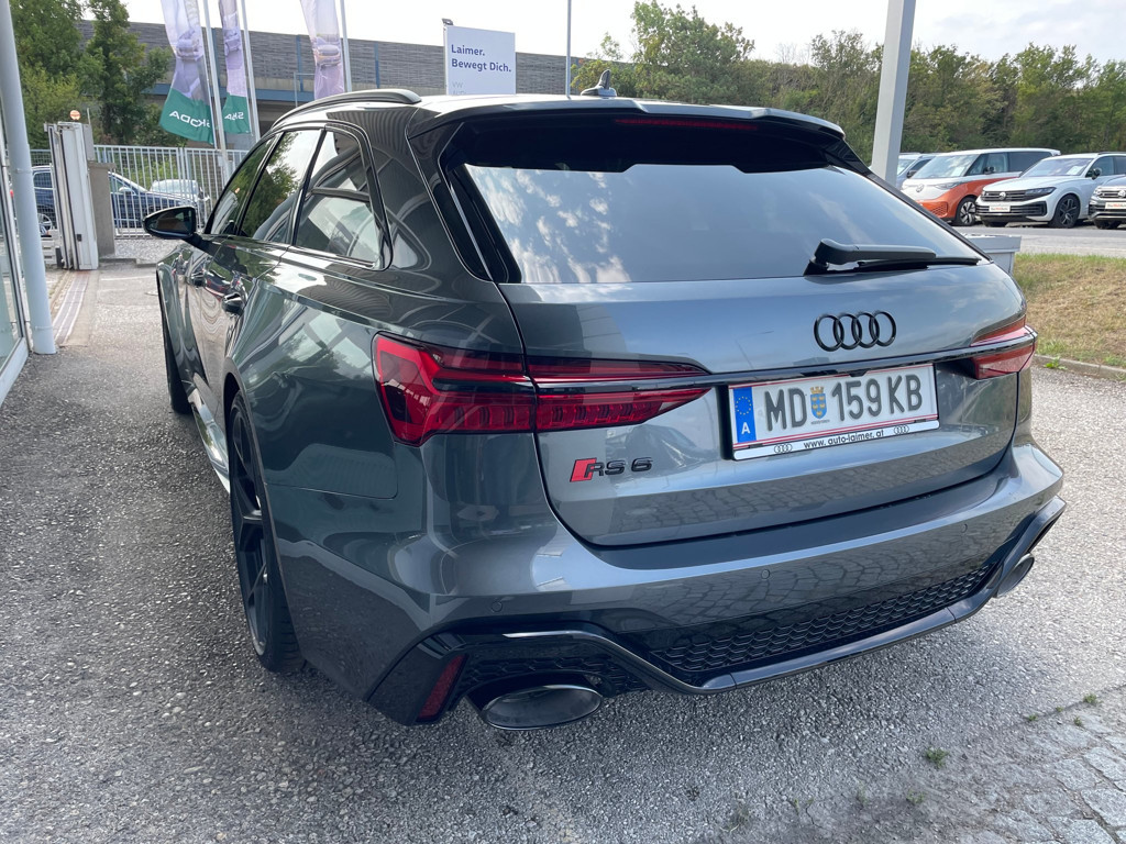 Audi RS6