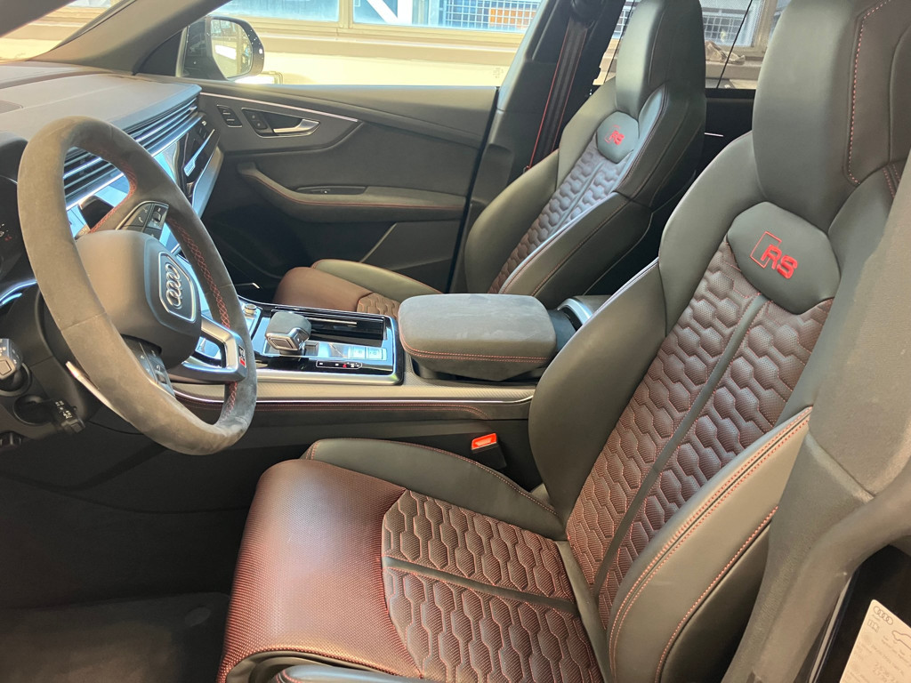 Audi RS Q8
