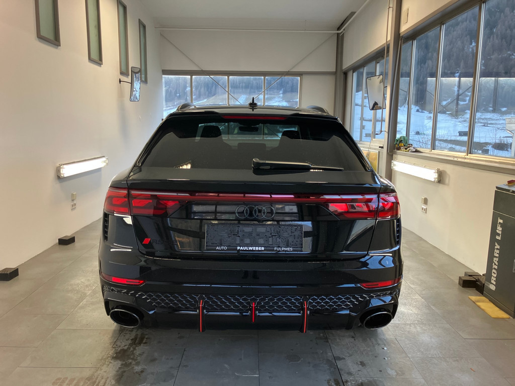 Audi RS Q8