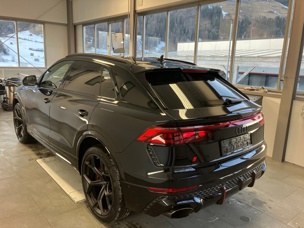 Audi RS Q8