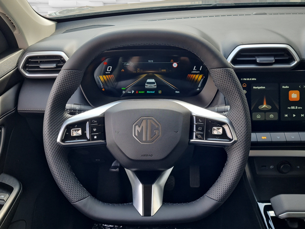 MG ZS