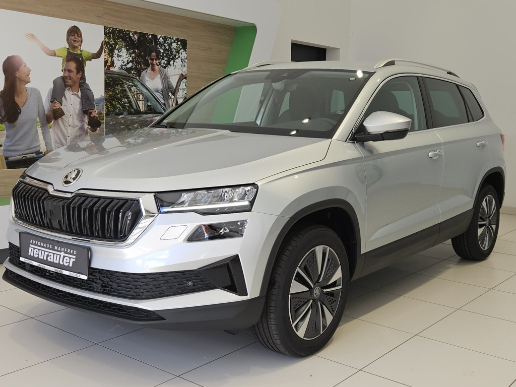Skoda Karoq 2025 Benzine