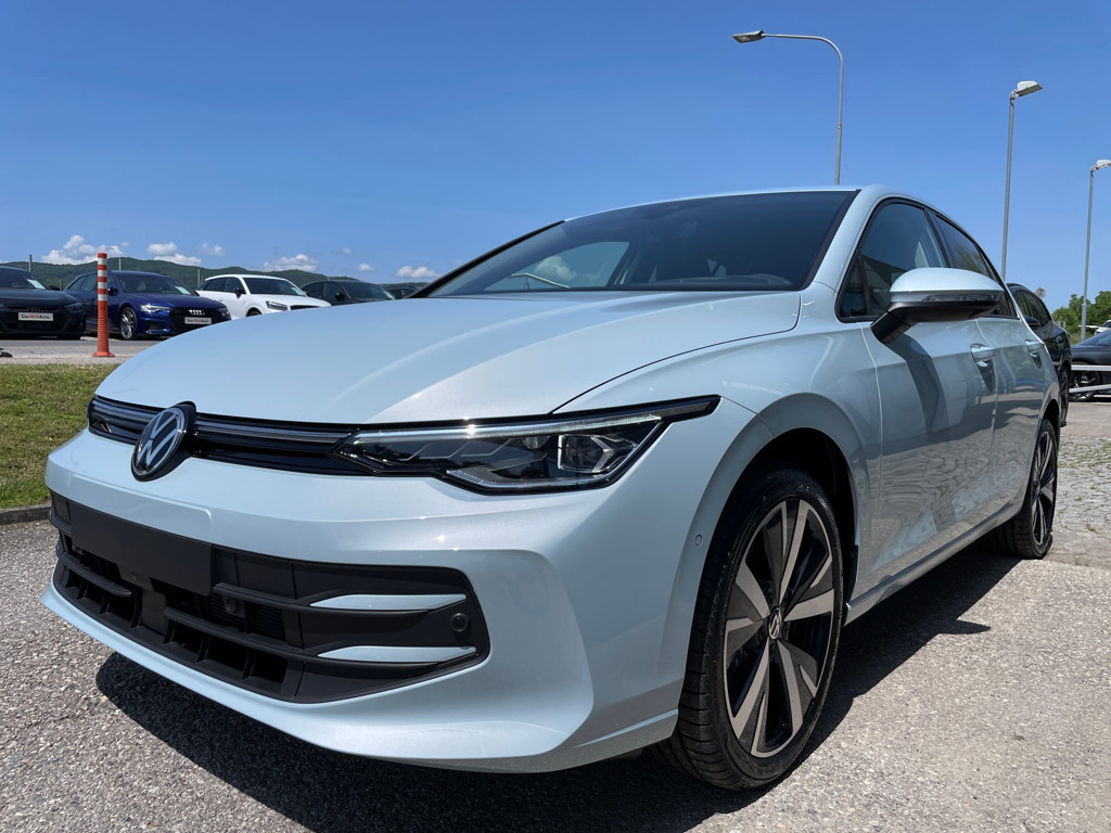 Volkswagen Golf 2025 Benzine