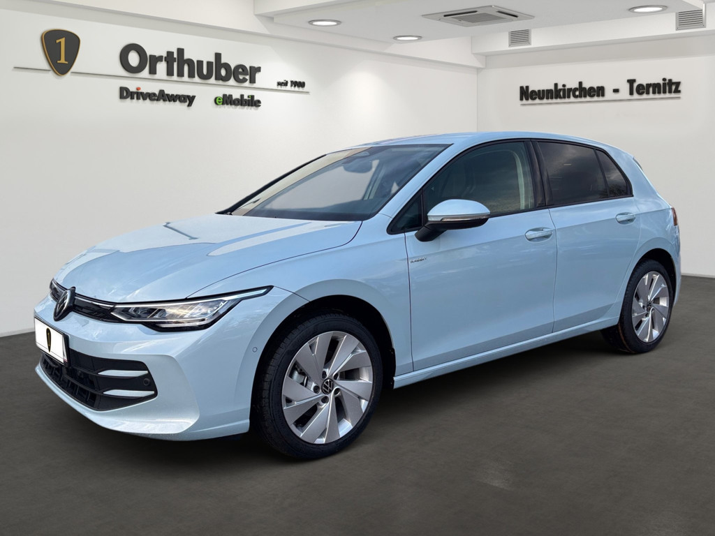 Volkswagen Golf 2025 Benzine
