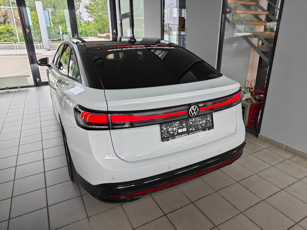 Volkswagen ID.7