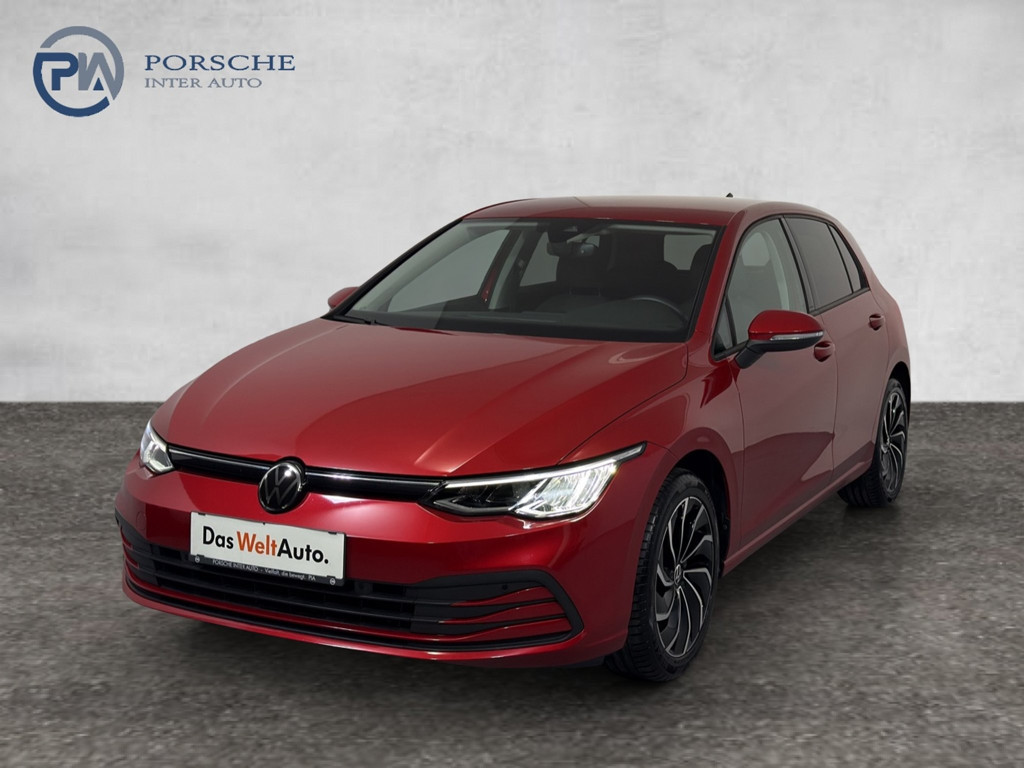 Volkswagen Golf 2023 Benzine