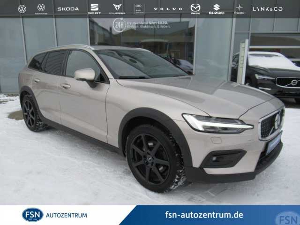 Volvo V60 Cross Country 2023 Diesel