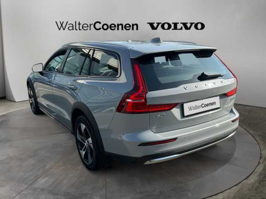 Volvo V60 Cross Country